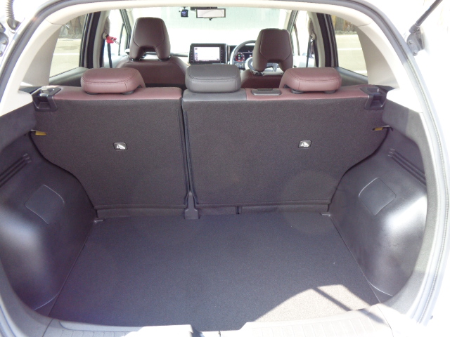 ラゲッジスペース