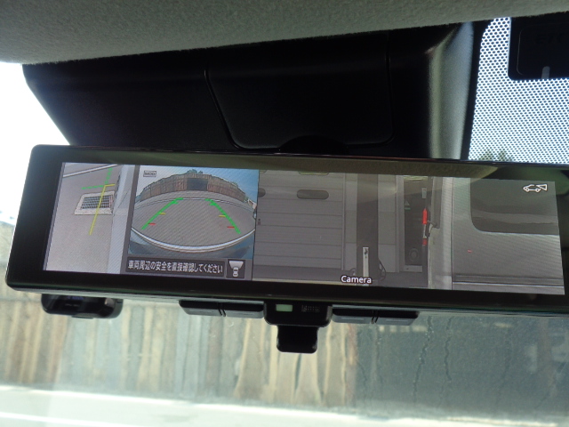 インテリジェントルームミラー　アラウンドビューモニター表示