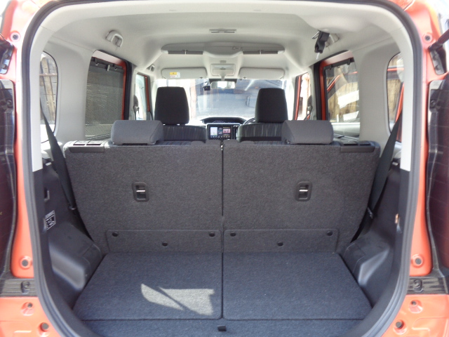 ラゲッジスペース