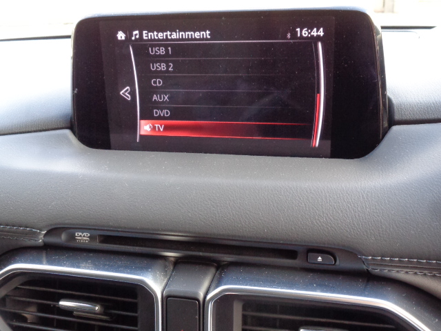 フルセグチューナー　Bluetooth Audio　CD/DVDプレーヤー