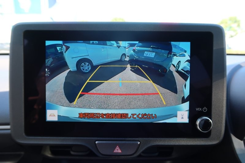バックモニターで駐車をアシスト