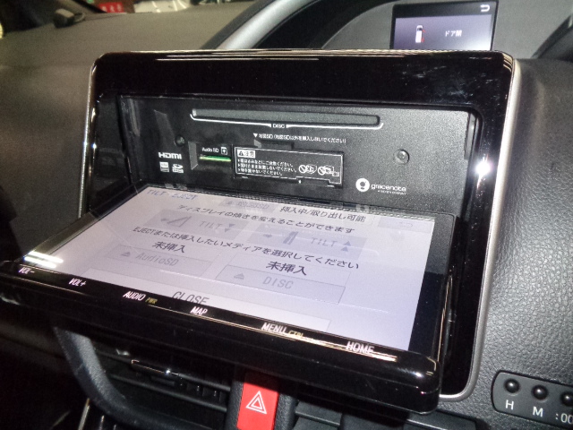 ＣＤ・ＤＶＤ再生　BluetoothAudio付　フルセグ