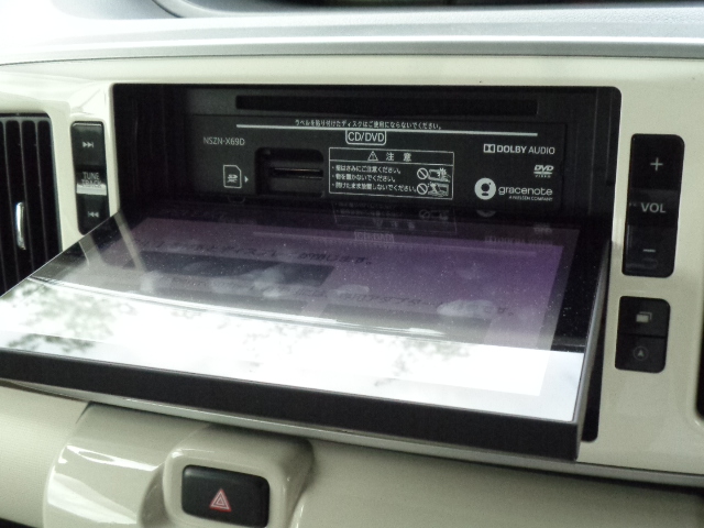 ＣＤ・ＤＶＤ再生　BluetoothAudio付　フルセグ