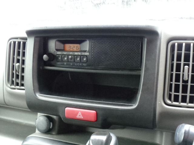 ワイドＦＭチューナー　時計表示　スピーカー一体型　