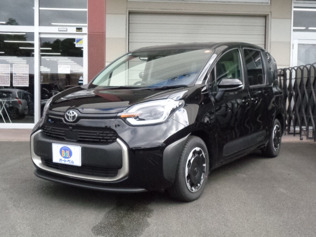 ＨＹＢＲＩＤ　Ｚ　7人乗り