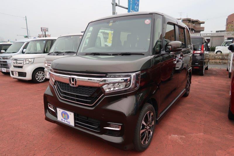 オートベルの中古車ホンダ Ｎ－ＢＯＸカスタム６６０＊ G･L HondaSENSING(ﾅﾋﾞ)