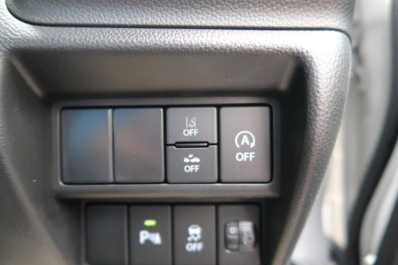 衝突軽減ブレーキ搭載