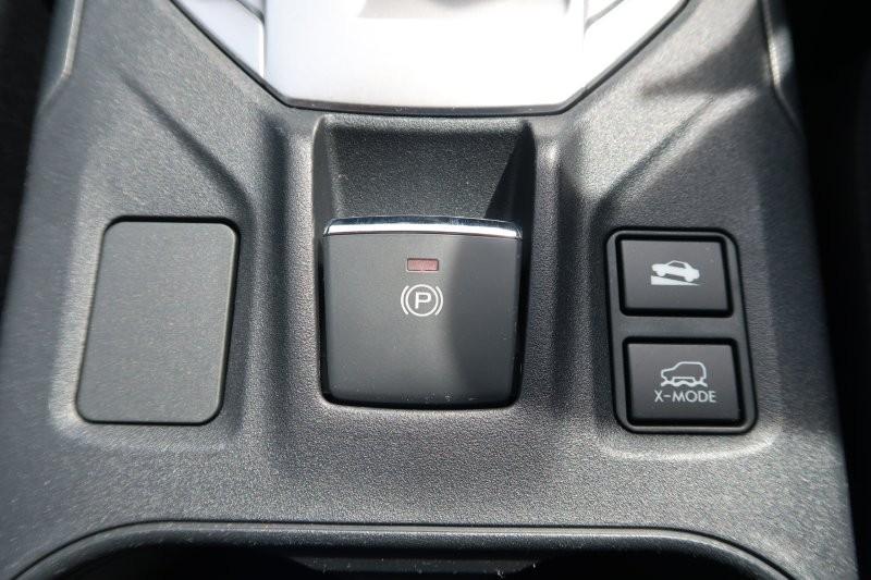 電子制御のパーキングブレーキ