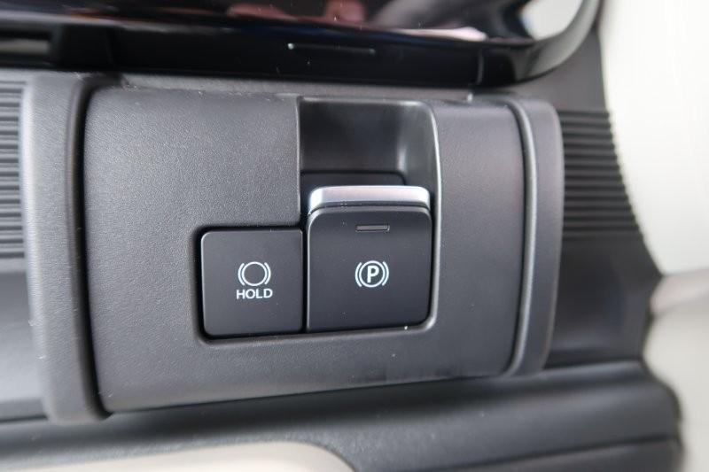 電子制御のパーキングブレーキ