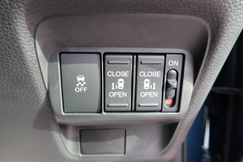 電動スライドドアで半ドアの心配なし