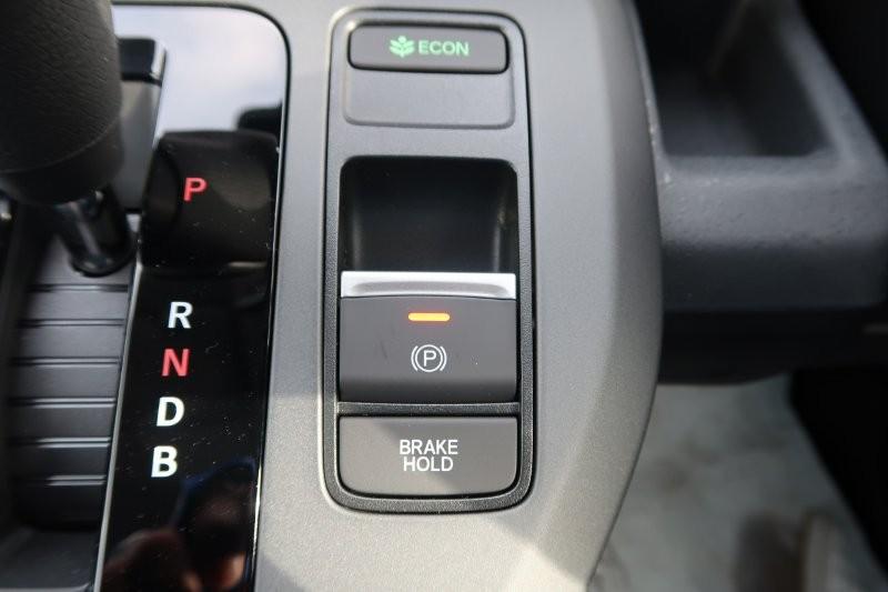 電子制御のパーキングブレーキ