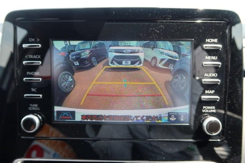 バックモニターで駐車をアシスト