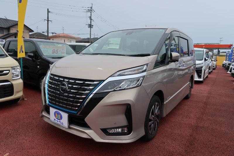 オートベルの中古車ニッサン セレナ１２００ e-POW H/S-V(10ﾅﾋﾞ･FDM･ｾｰﾌﾃｨA)