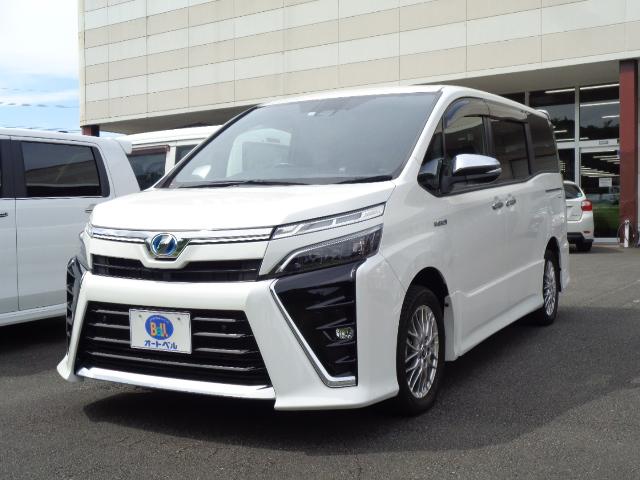 オートベルの中古車トヨタ ＶＯＸＹ１８００ HYBRID ZS煌Ⅱ(10ｲﾝﾁﾅﾋﾞ･FDM)7人
