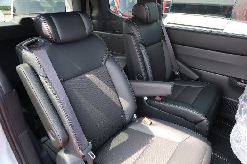 後席もゆったり乗れる室内空間