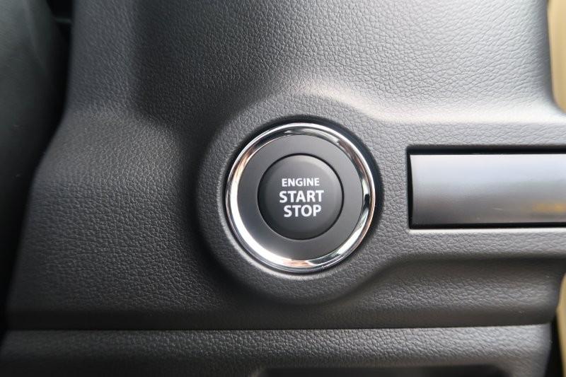 プッシュスタートで鍵の出し入れなし