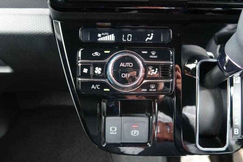 オートエアコンで風量自動調節