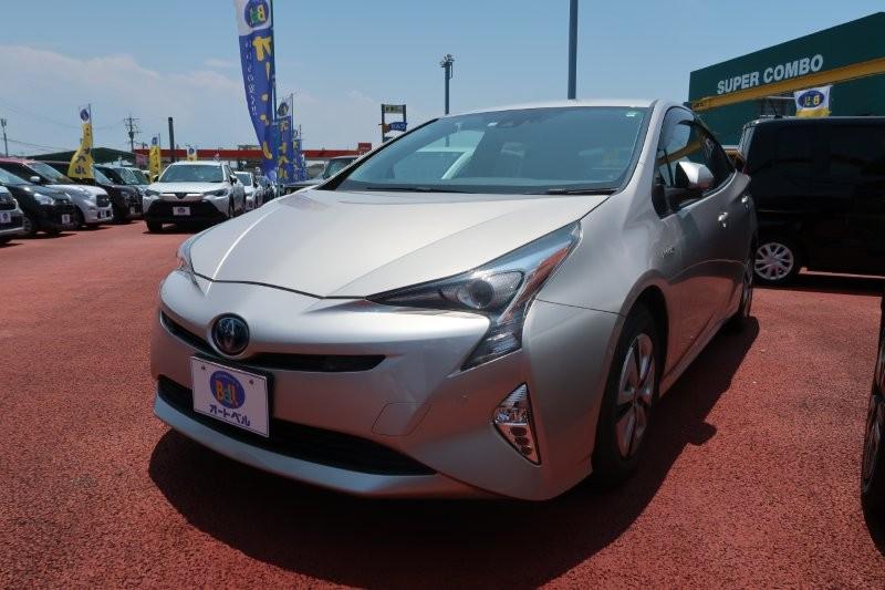 オートベルの中古車トヨタ プリウス１８００ A(TSS･9ｲﾝﾁﾅﾋﾞ)