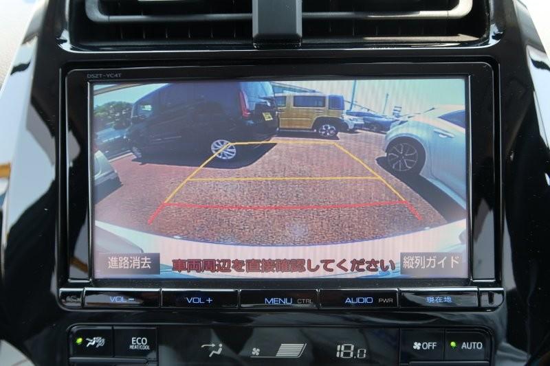 バックモニターで駐車をアシスト