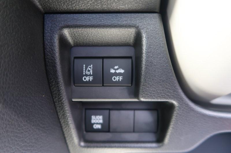 衝突軽減ブレーキ搭載