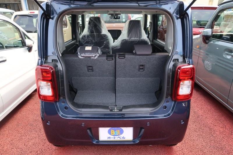 乗せる荷物に合わせてシートアレンジ可能　　　T.O