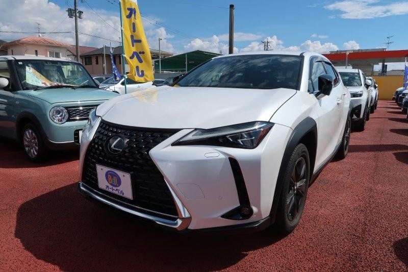 オートベルの中古車レクサス ＵＸ２５０ｈ２０００ ﾊﾞｰｼﾞｮﾝC(ﾅﾋﾞ)