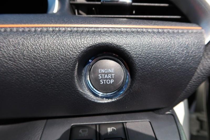 プッシュスタートで鍵の出し入れなし