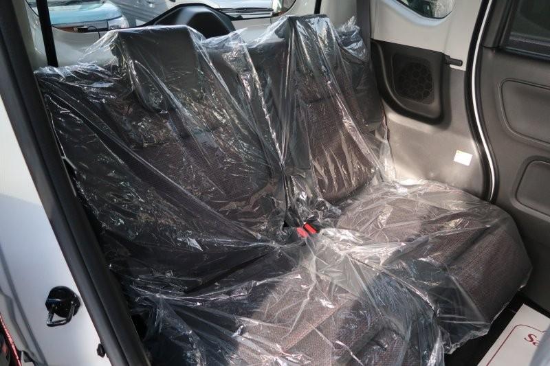 後席もゆったり乗れる室内空間