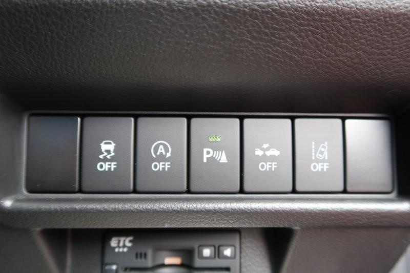 衝突軽減ブレーキ搭載