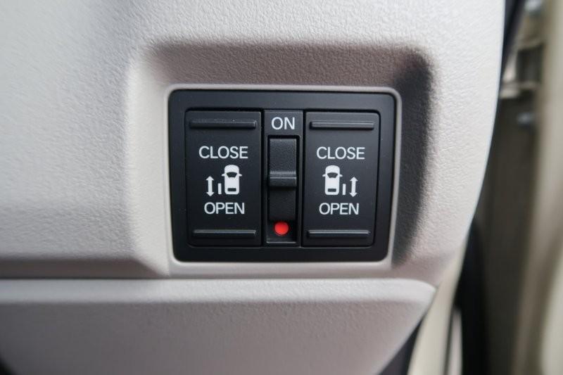 電動スライドドアで半ドアの心配なし