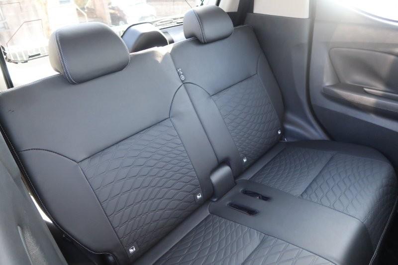 後席もゆったり乗れる室内空間