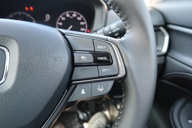 クルーズコントロール機能あり