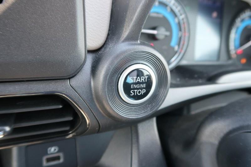 プッシュスタートで鍵の出し入れなし