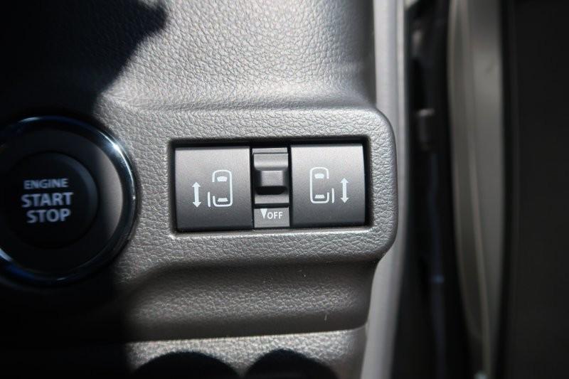 電動スライドドアで半ドアの心配なし