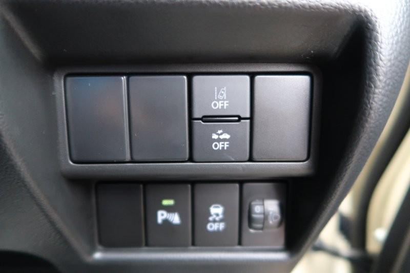 衝突軽減ブレーキ搭載