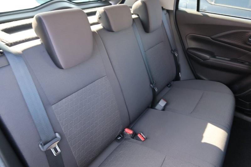 後席もゆったり乗れる室内空間