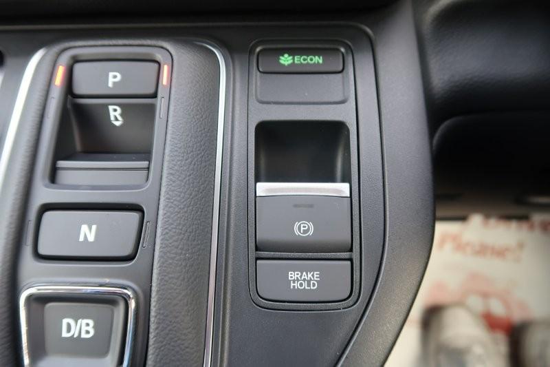 電子制御のパーキングブレーキ