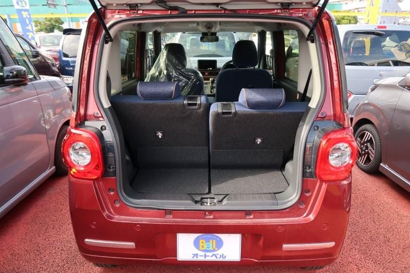 乗せる荷物に合わせてシートアレンジ可能　　　T.O