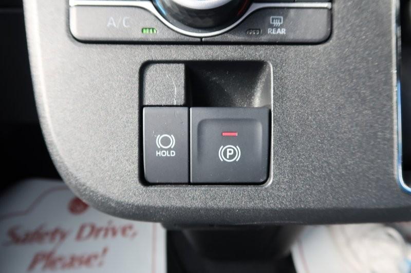 電子制御のパーキングブレーキ