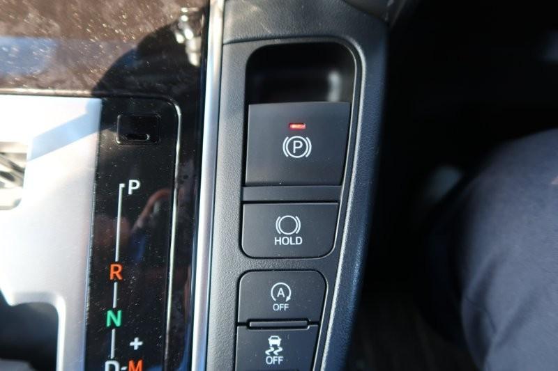 電子制御のパーキングブレーキ