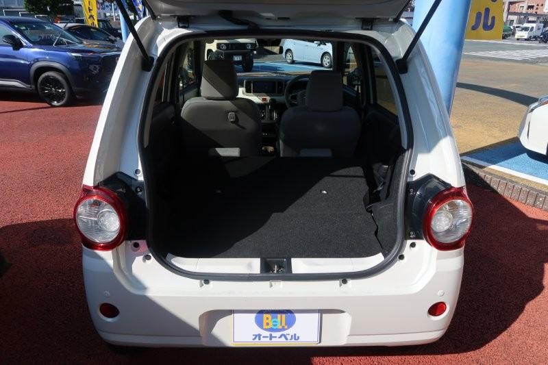 ２人乗り時はよりたくさんの荷物を積める　　　T.O