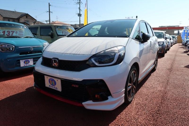 夜間も明るいLEDヘッドライト