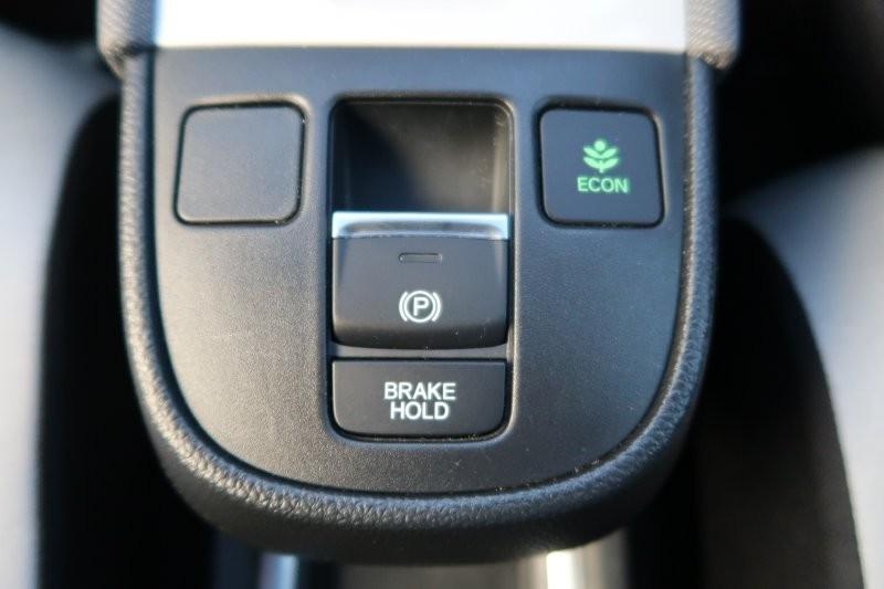 電子制御のパーキングブレーキ