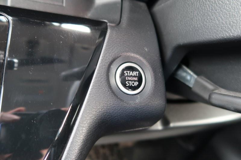 プッシュスタートで鍵の出し入れなし