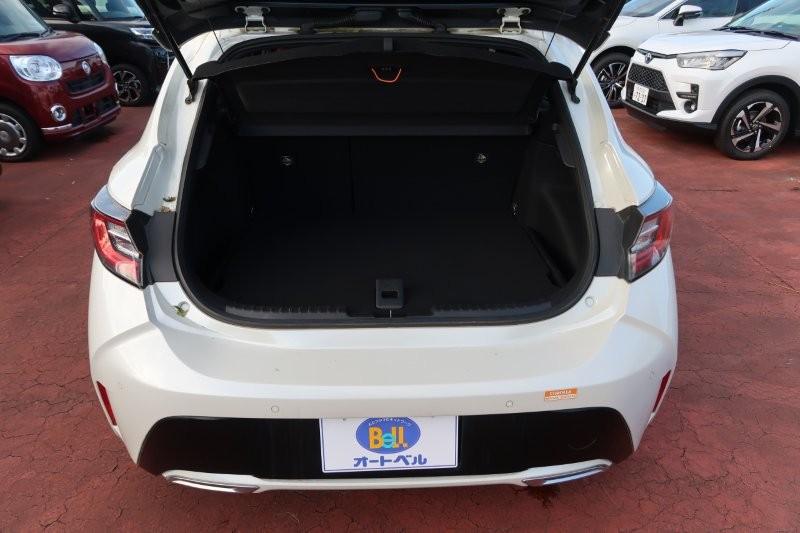 荷物もたくさん積めるラゲッジスペース　　　T.O