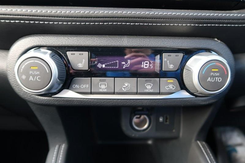 オートエアコンで風量自動調節