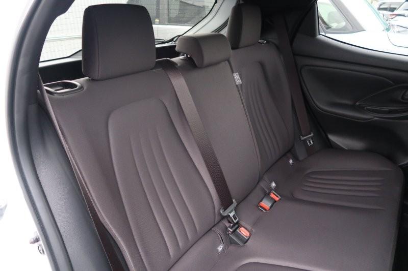 後席もゆったり乗れる室内空間