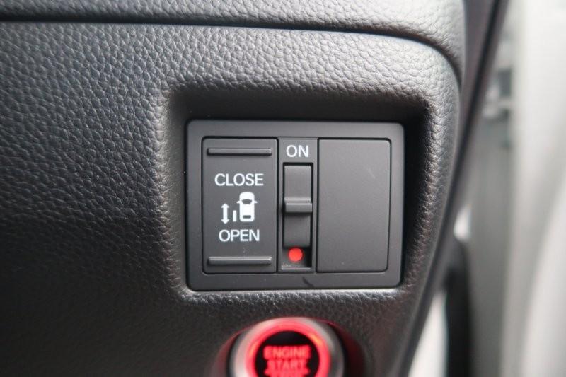 電動スライドドアで半ドアの心配なし