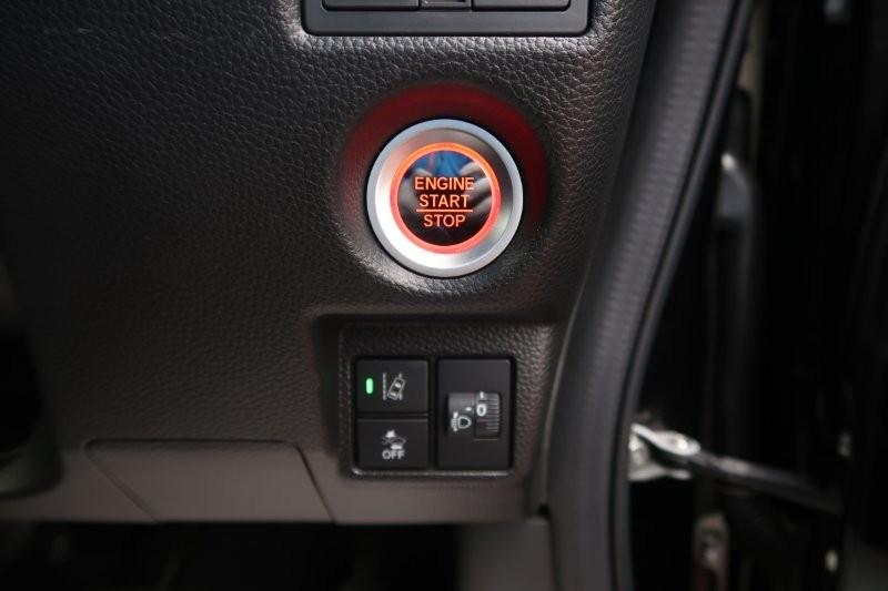 プッシュスタートで鍵の出し入れなし