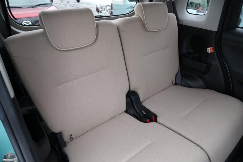 後席もゆったり乗れる室内空間